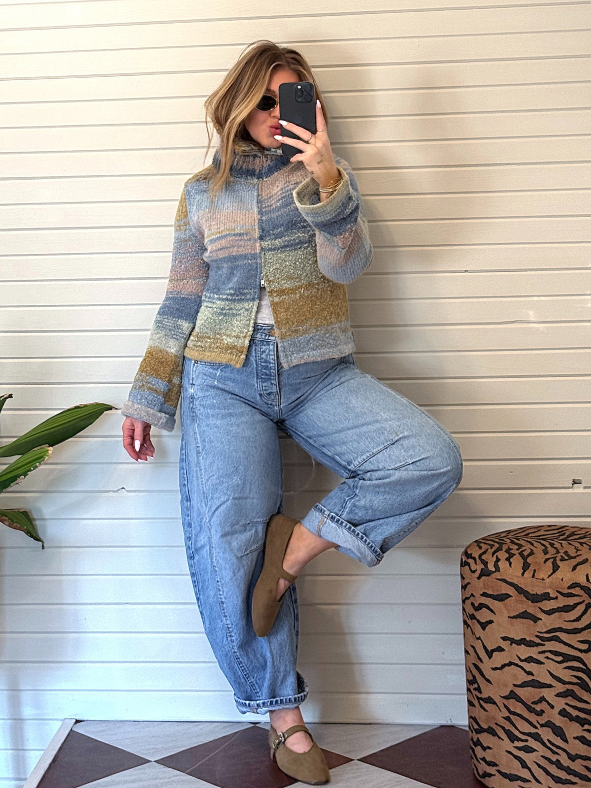 ZIA ZIP UP CARDIGAN.