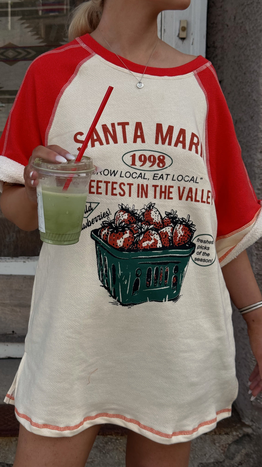 STRAWBERRY DREAMS CREW.