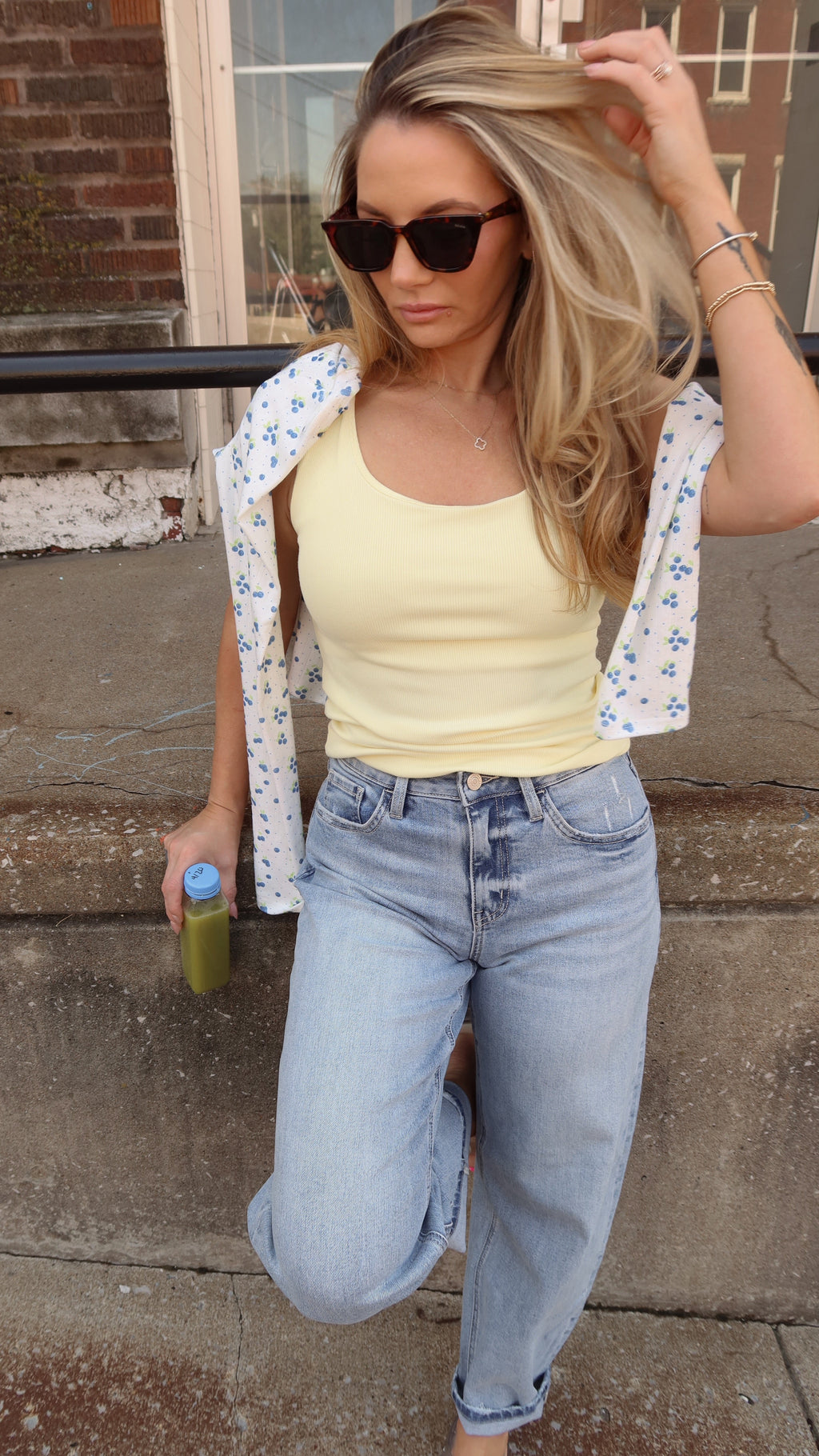 BUTTER RIBBED TANK.