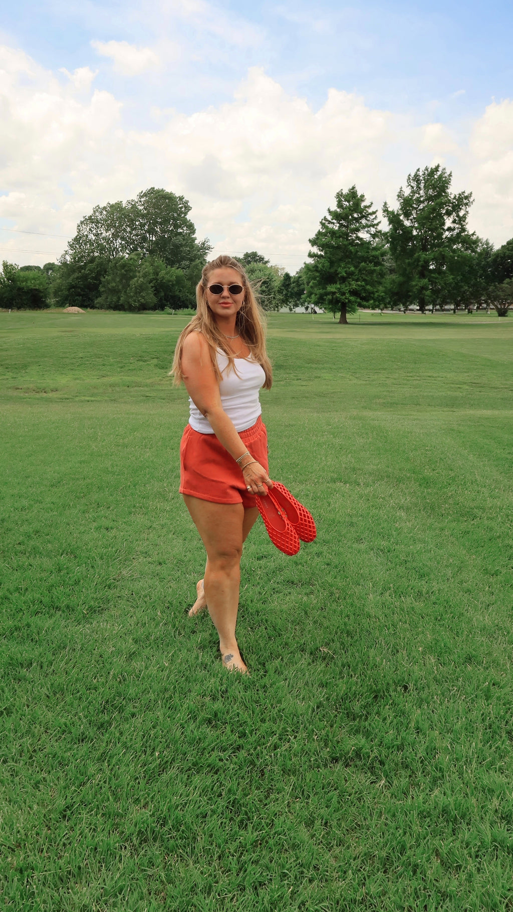 VERY CHERRY SHORTS.