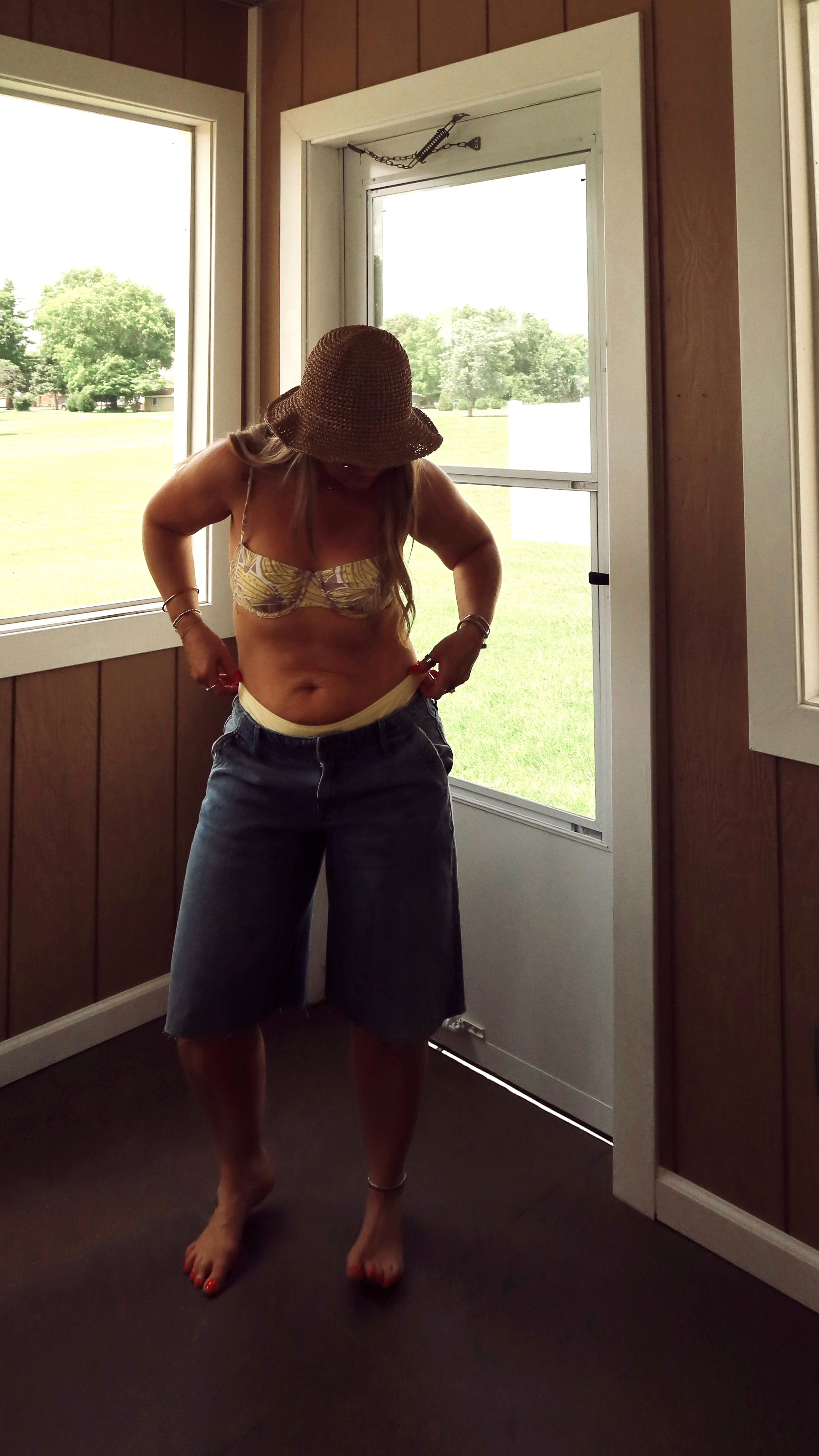 THE AVA BARREL SHORTS.