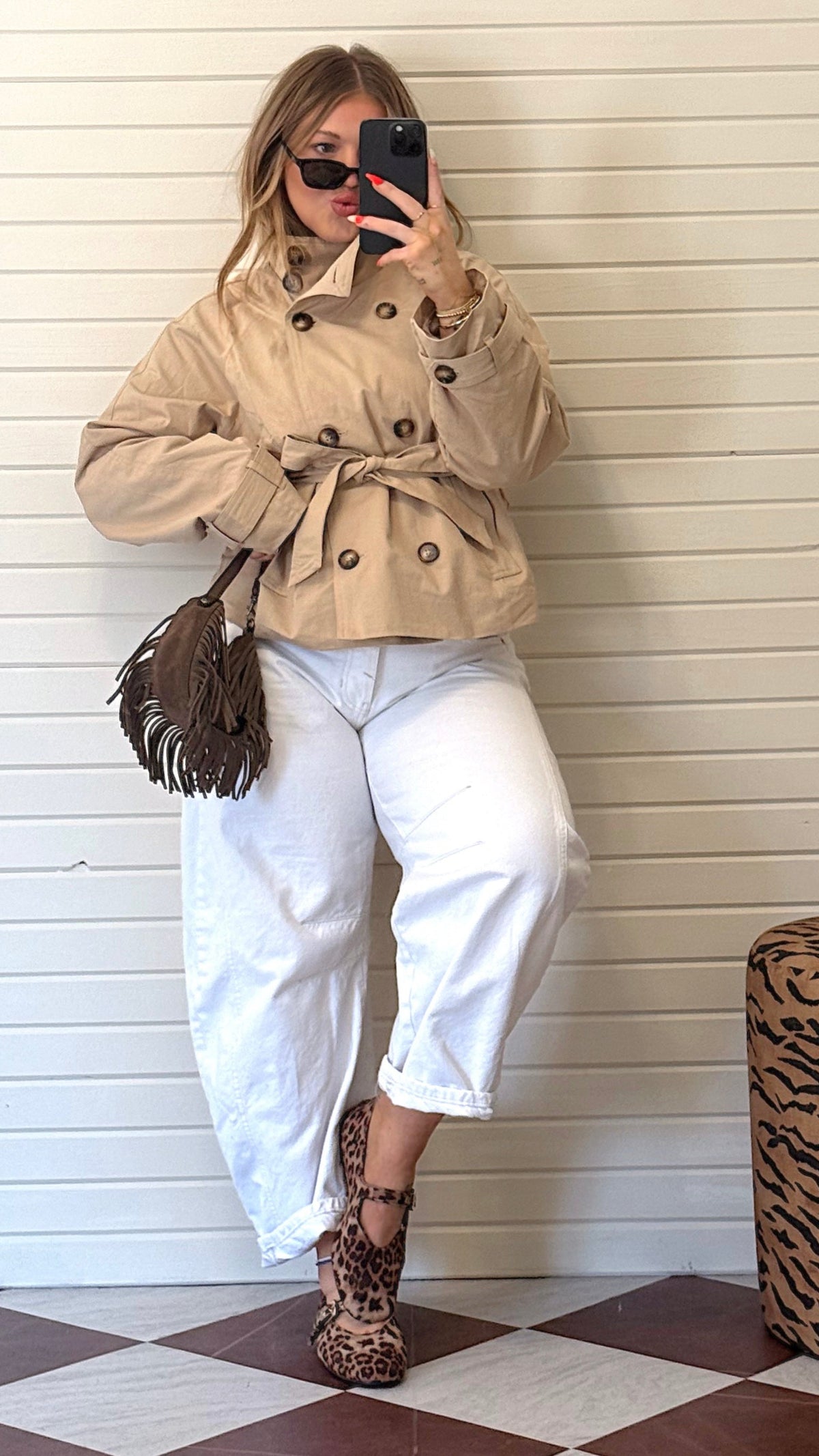 TAYLOR MINI TRENCH.
