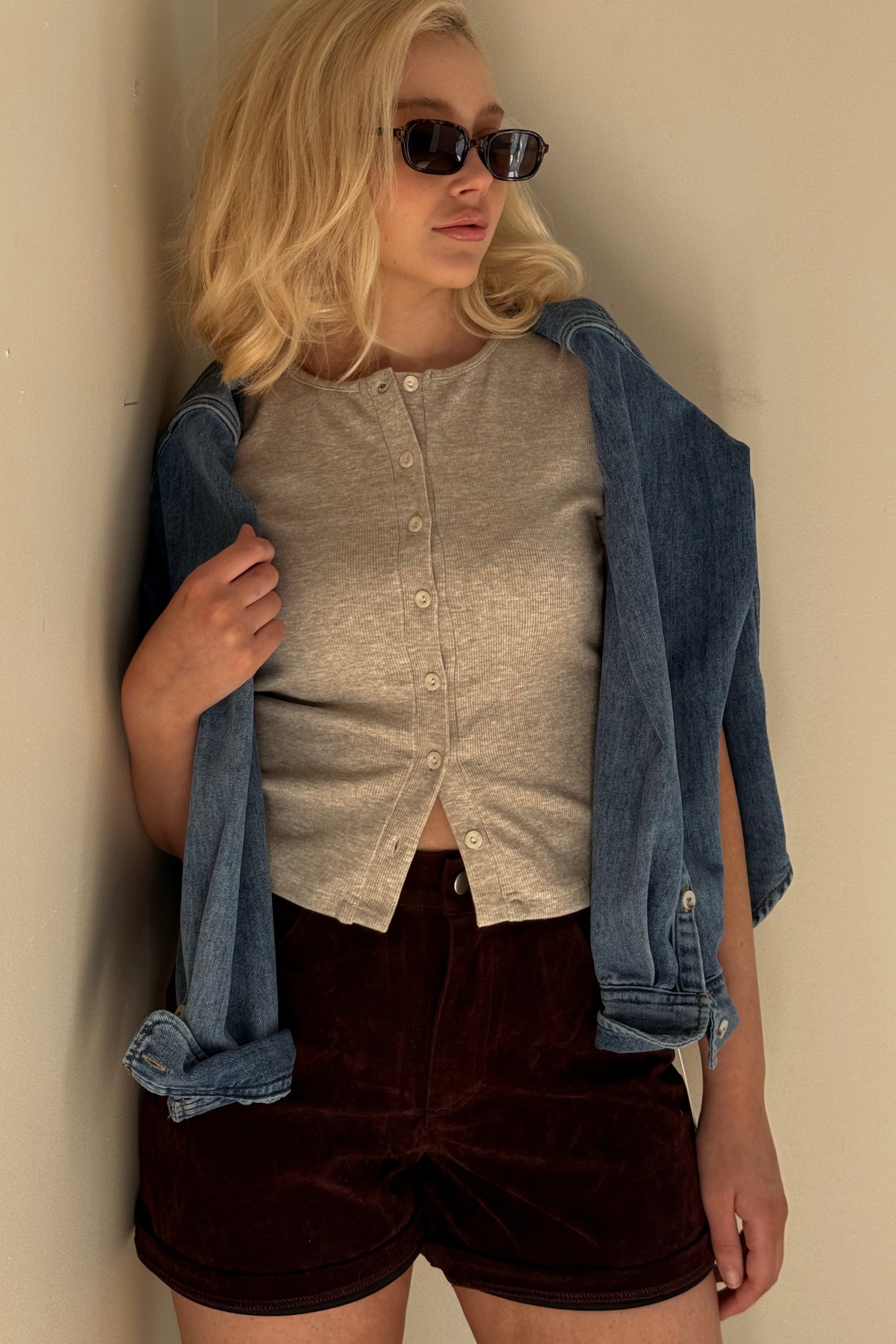 SUMMER IN SUEDE SHORTS.